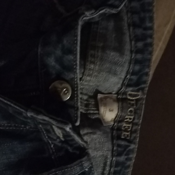 Size 3 Decree jeans 30 inseam Brand new worn once - Picture 3 of 4